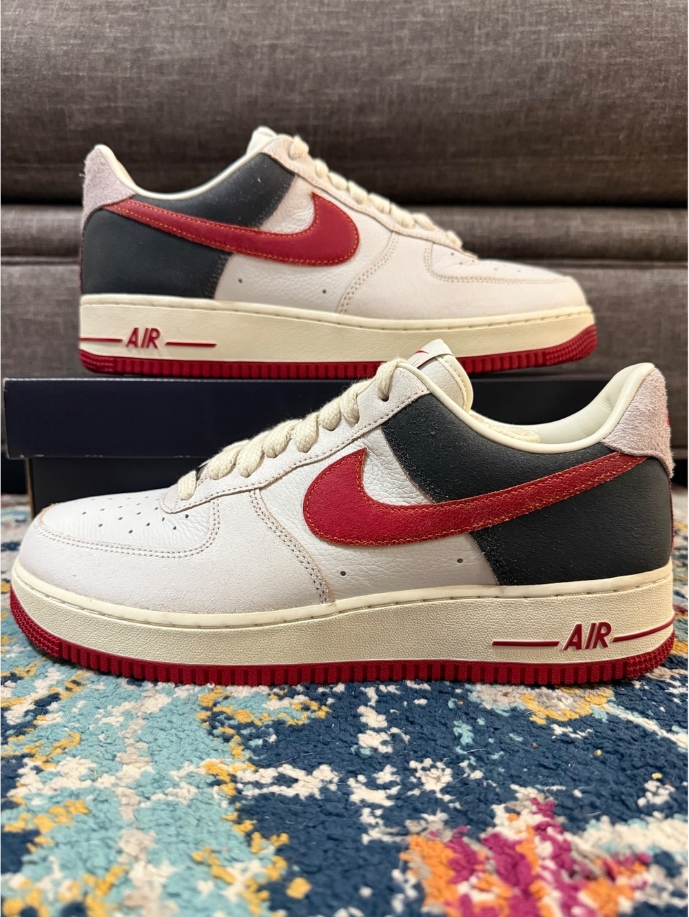 Size 11 - Nike Air Force 1 ‘07 Premium “Chicago Pack”